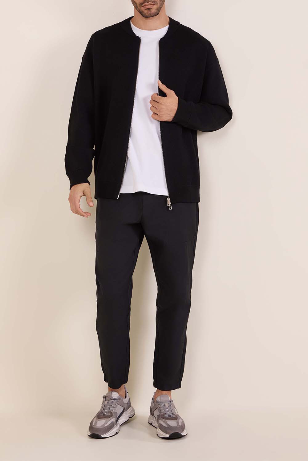 קרדיגן סרוג בסגירת רוכסן